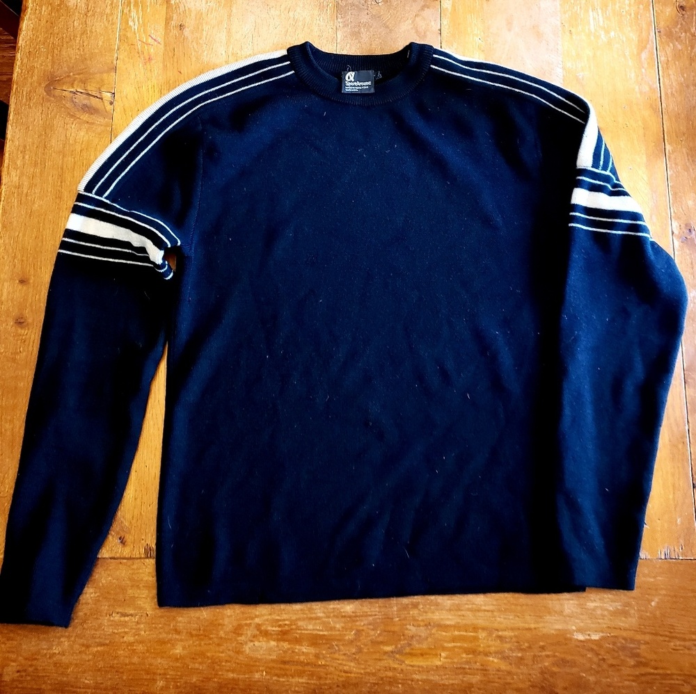 Wool ski snowboard sweater so soft
